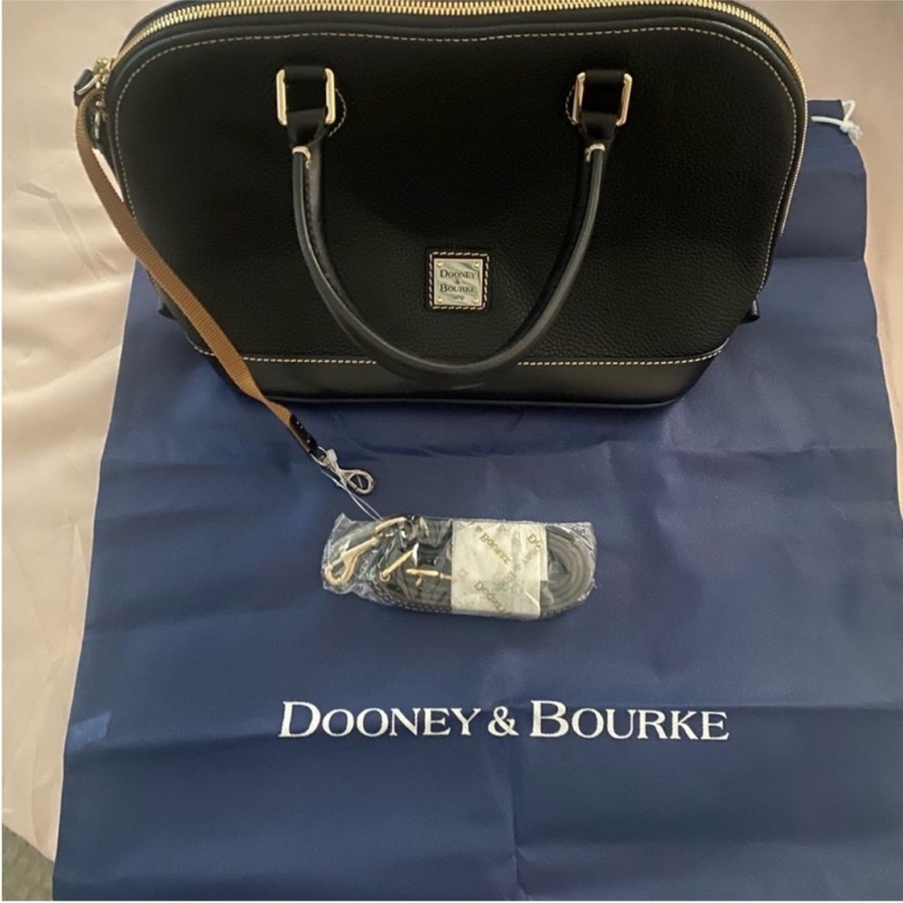 NWOT Dooney & Bourke Black Leather